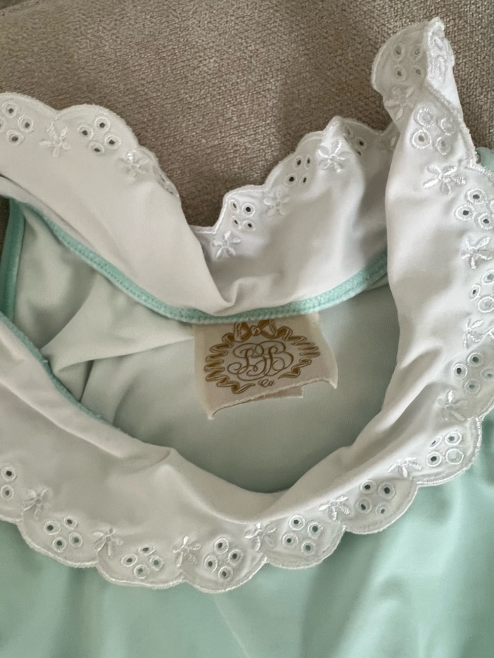 Scalloped Eyelet Collar swimsuit in Mint and White